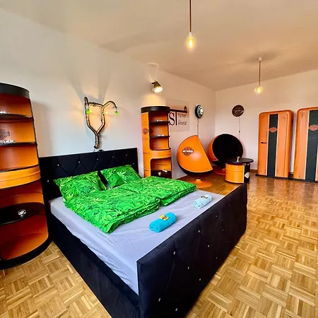 Ferienwohnung St Peter House Miskolc Exterior foto
